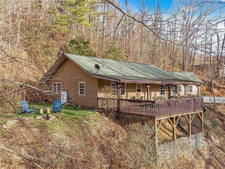 Misty Mountain Cottage ウェインズビル エクステリア 写真